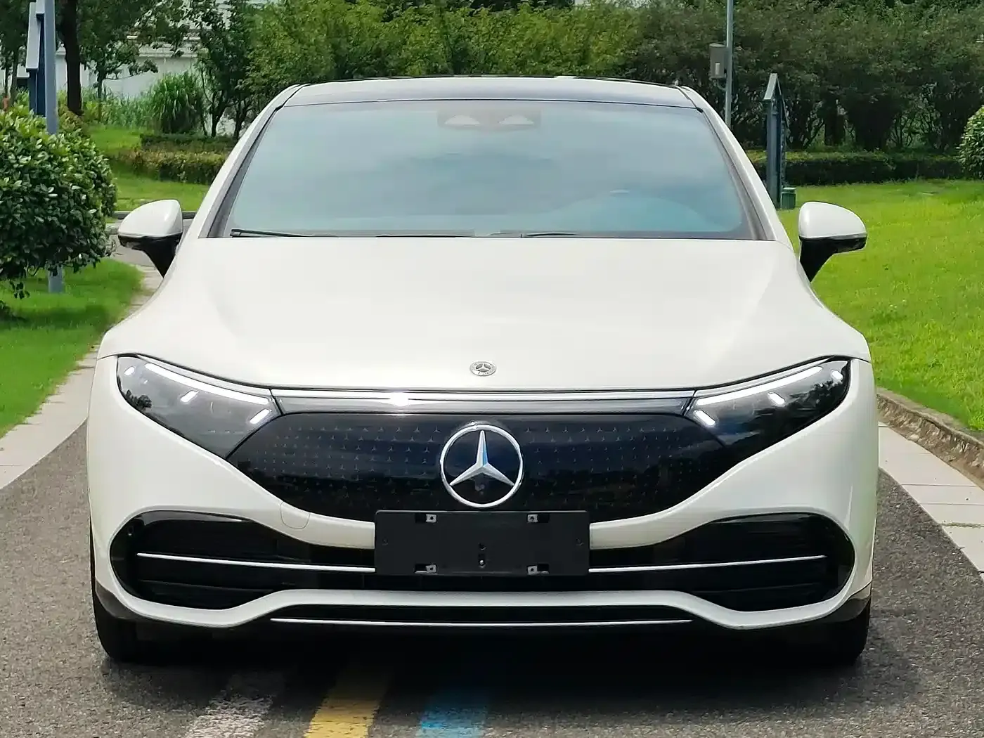 Mercedes-Benz EQS 2022 Facelift 450+ Pioneer Edition — миниатюра 2