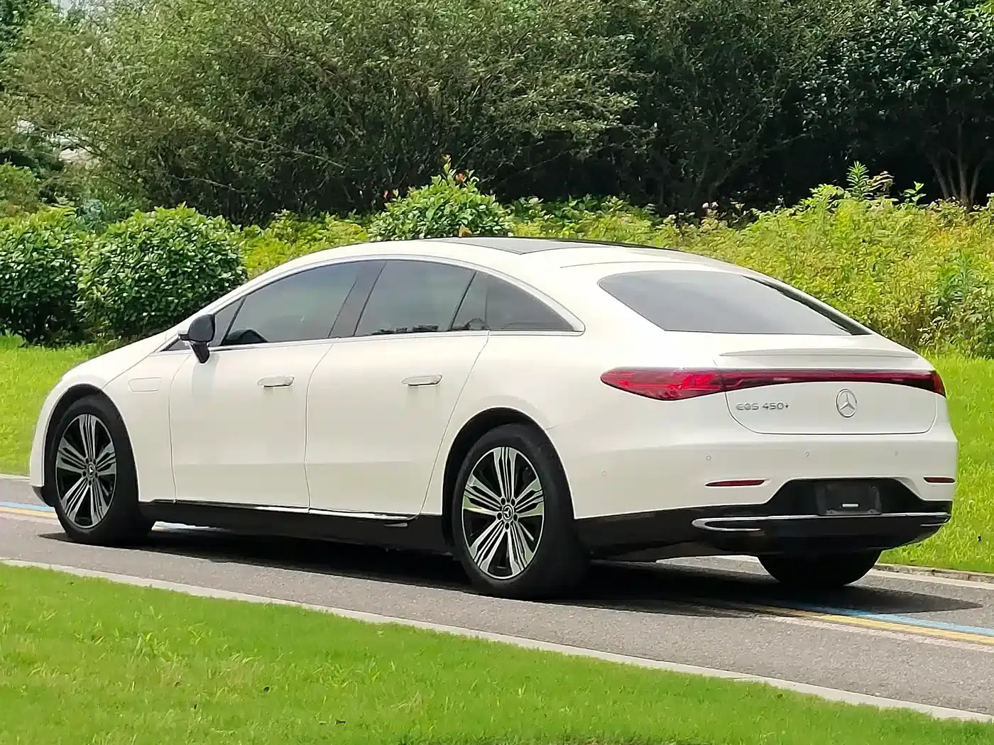 Mercedes-Benz EQS 2022 Facelift 450+ Pioneer Edition — миниатюра 5