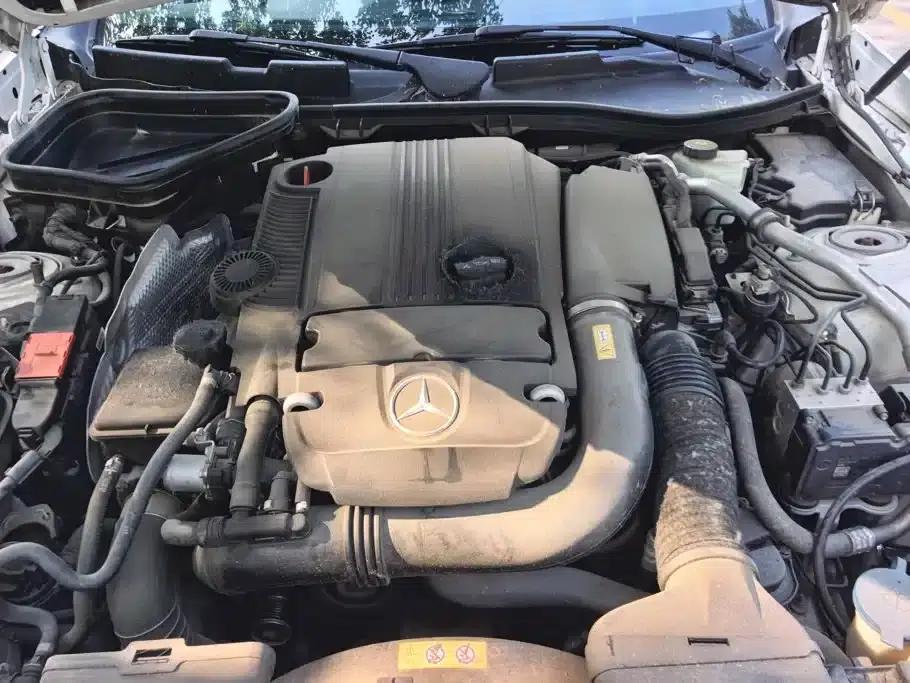 Mercedes-Benz SLK-Class 2011 SLK 200 Fashion Edition — миниатюра 10
