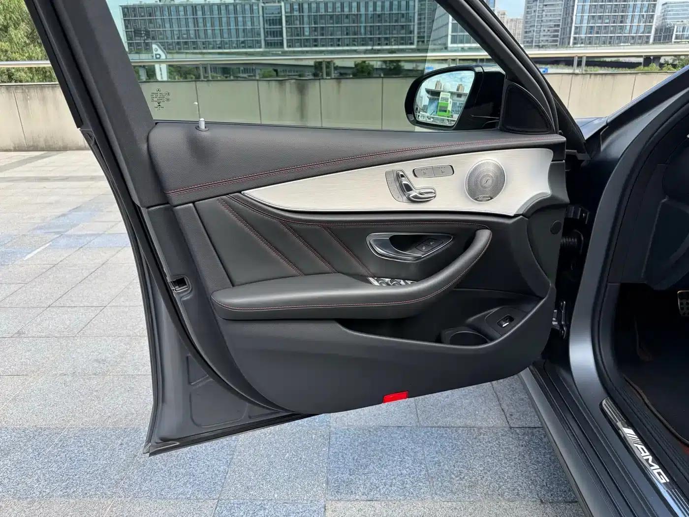 2022 Mercedes-Benz E-Class AMG 53 4MATIC+ — миниатюра 8