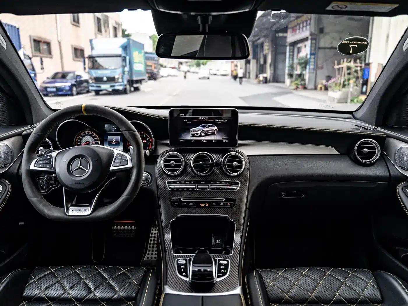 Mercedes-Benz GLC Coupe AMG 2018 AMG GLC 63 S 4MATIC+ Coupe SUV First Edition — миниатюра 11