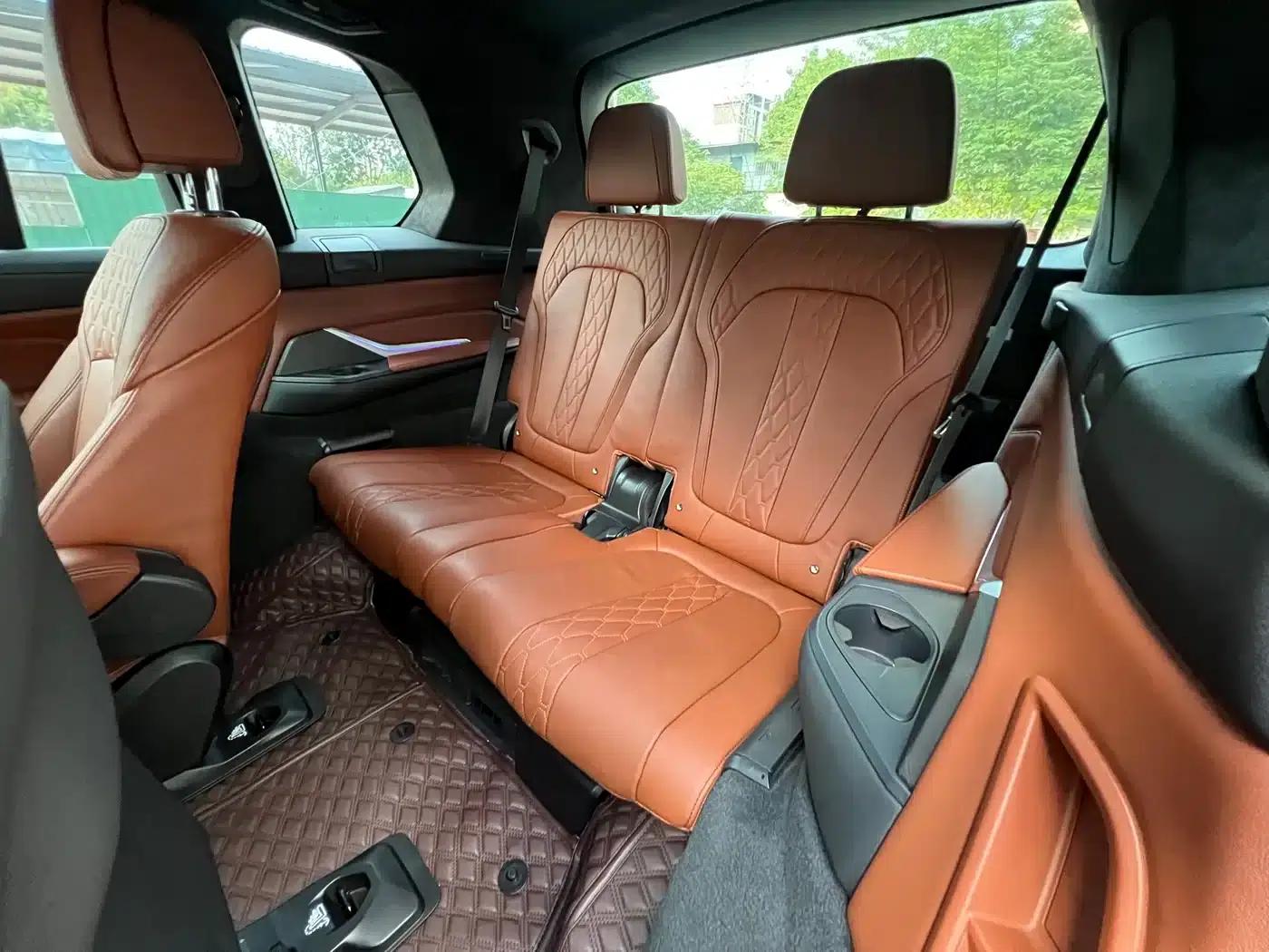BMW X7 2020 xDrive40i Luxury Package — миниатюра 8
