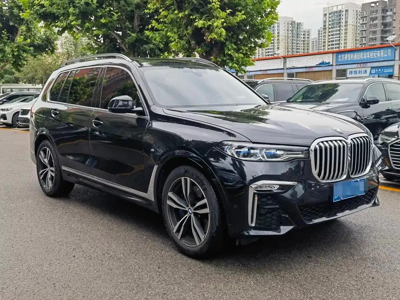 BMW X7 2022 xDrive40i M Sport Package — миниатюра 3