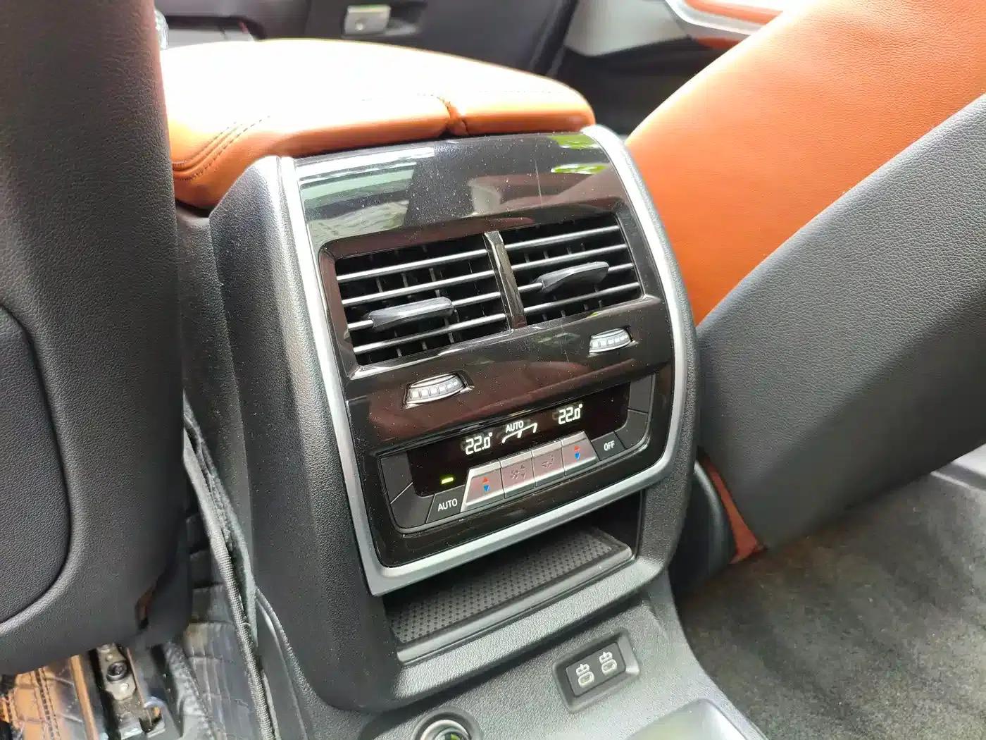 BMW X7 2022 xDrive40i M Sport Package — миниатюра 15