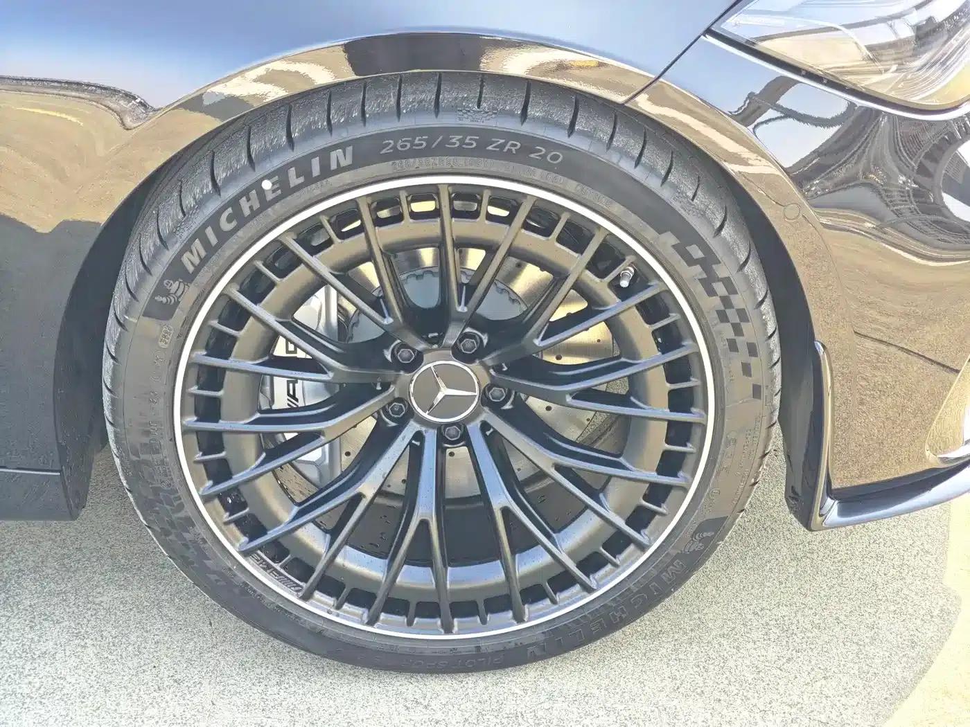 2026 Mercedes-Benz CLE AMG 53 4MATIC+ Coupe — миниатюра 18