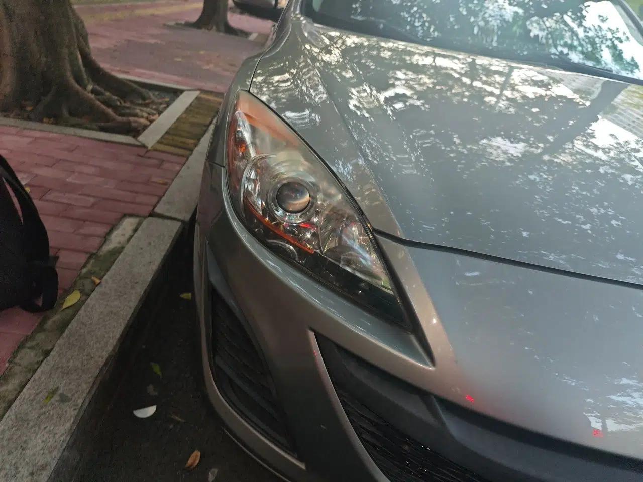 Mazda 3 2011 Sedan 1.6L Automatic Comfort Model — миниатюра 7