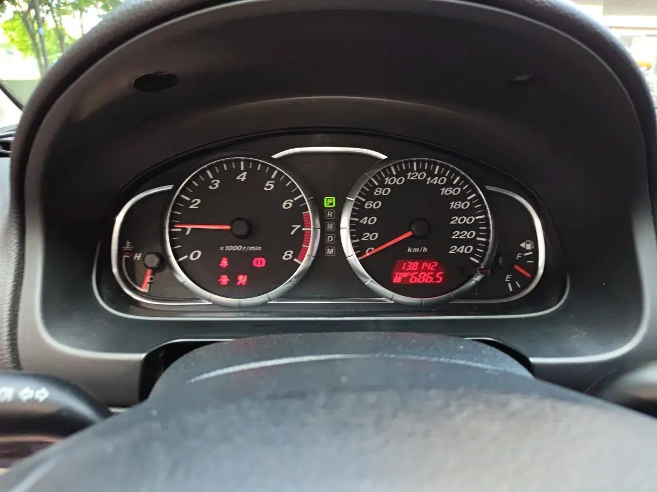 Mazda 6 2011 2.0L Automatic Fashion Edition — миниатюра 11
