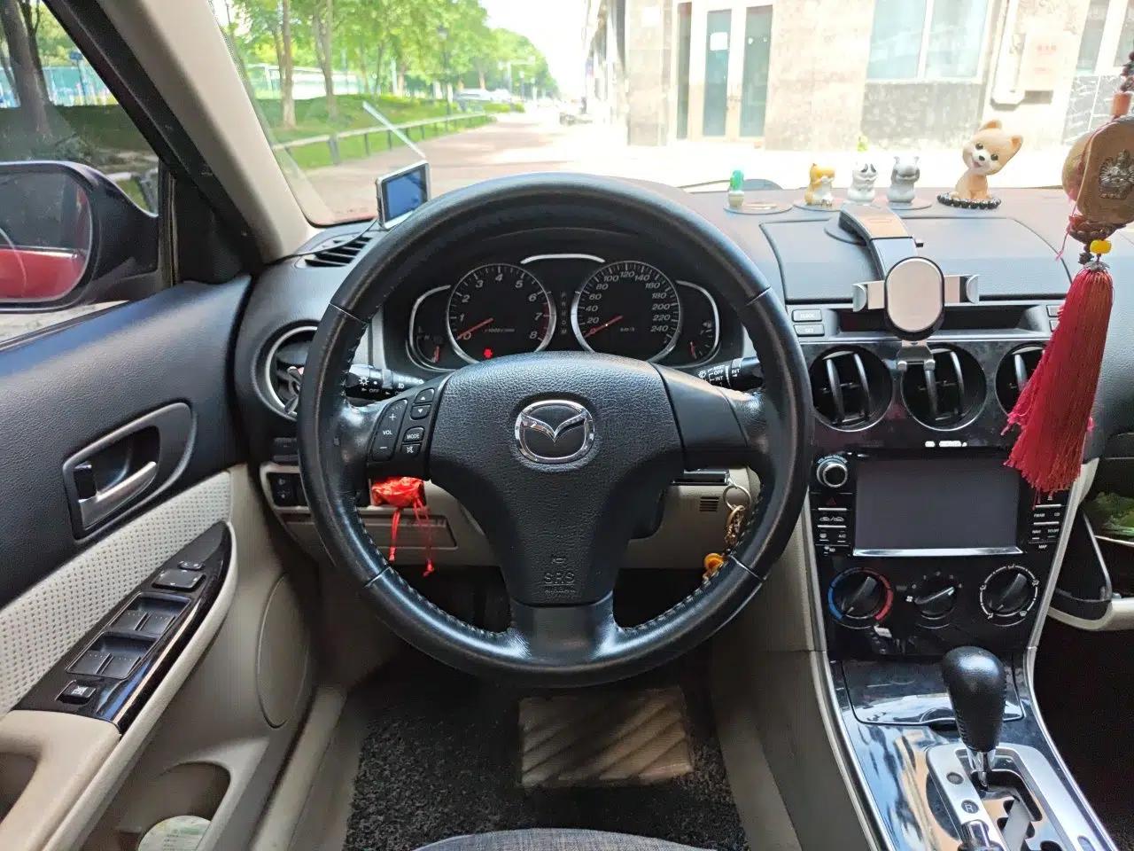 Mazda 6 2011 2.0L Automatic Fashion Edition — миниатюра 10