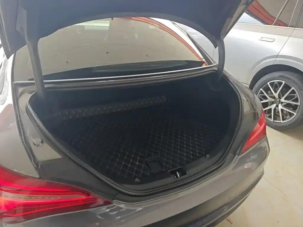 Imported Mercedes-Benz CLA 2017 CLA 200 Fashion Edition — миниатюра 19