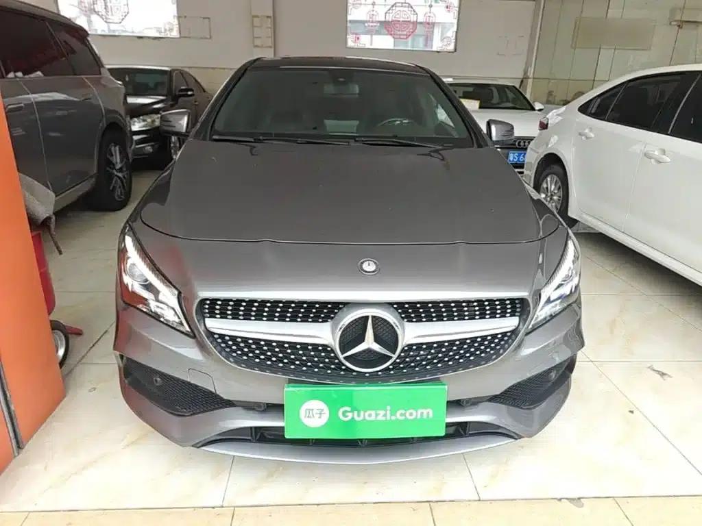 Imported Mercedes-Benz CLA 2017 CLA 200 Fashion Edition — миниатюра 3