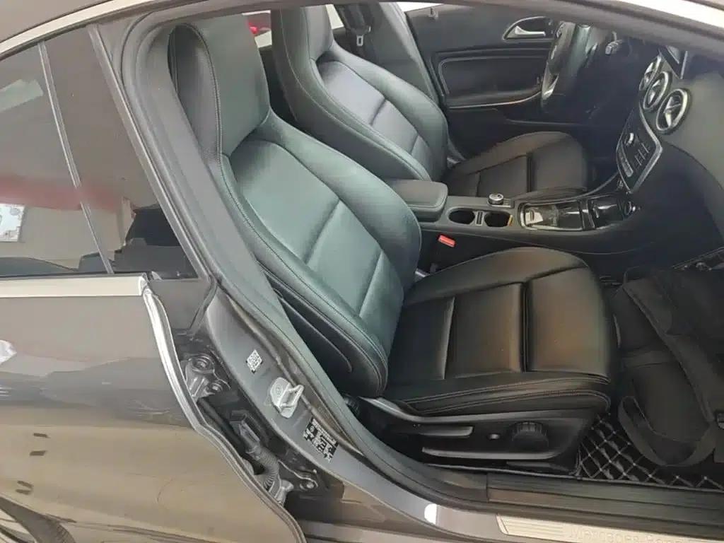Imported Mercedes-Benz CLA 2017 CLA 200 Fashion Edition — миниатюра 25