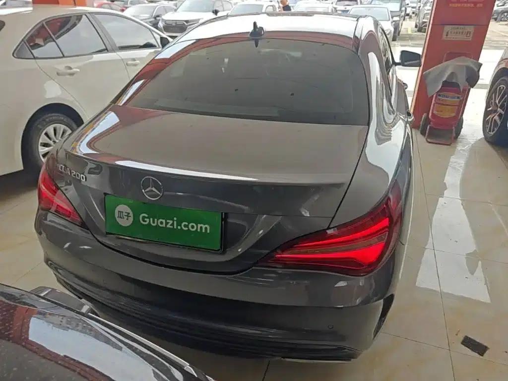 Imported Mercedes-Benz CLA 2017 CLA 200 Fashion Edition — миниатюра 6