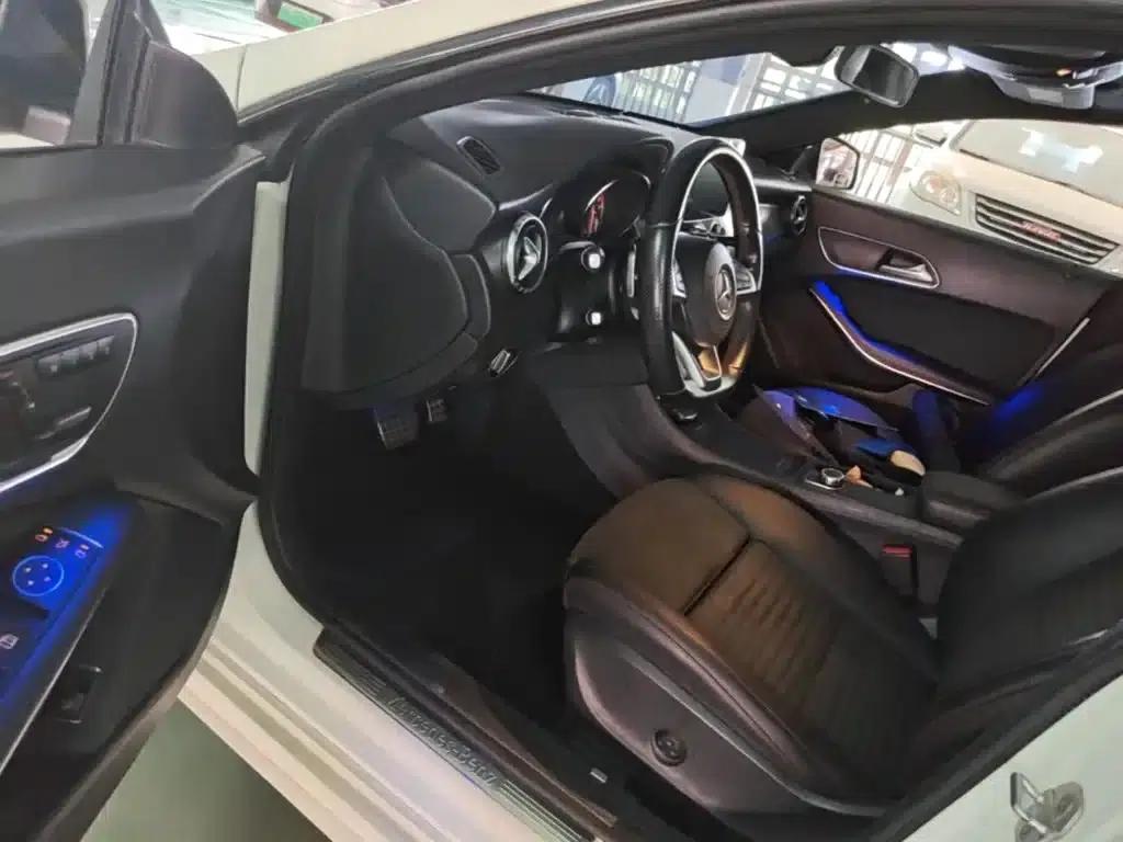 Imported Mercedes-Benz CLA 2016 CLA 220 4MATIC — миниатюра 16