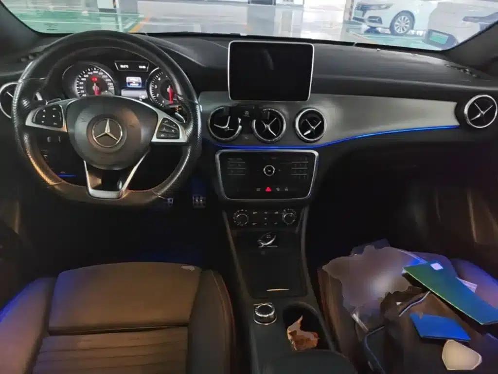 Imported Mercedes-Benz CLA 2016 CLA 220 4MATIC — миниатюра 10