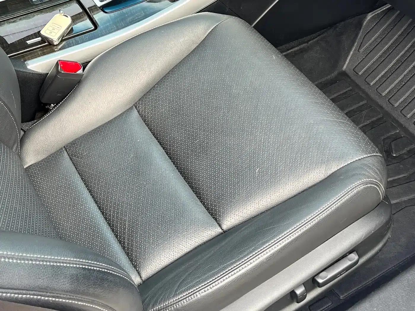 Accord 2016 2.4L EX New Year Limited Edition — миниатюра 5