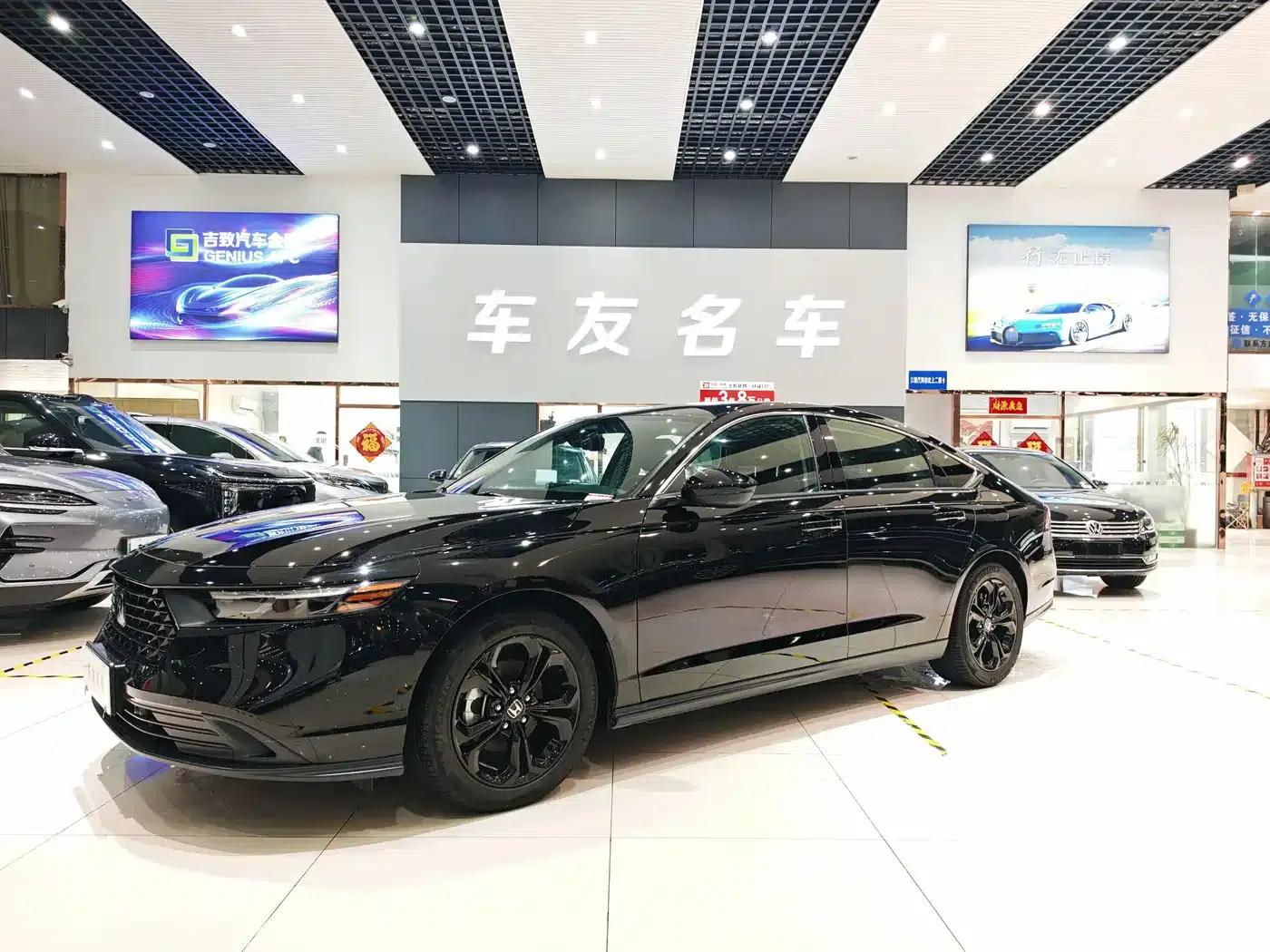 Accord 2025 260TURBO Luxury Edition — миниатюра 1
