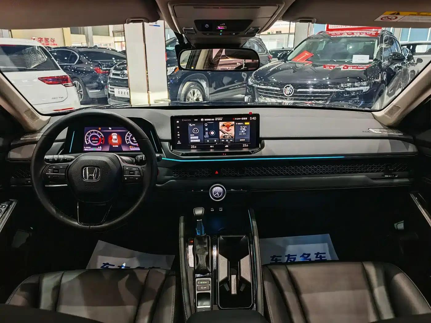 Accord 2025 260TURBO Luxury Edition — миниатюра 12