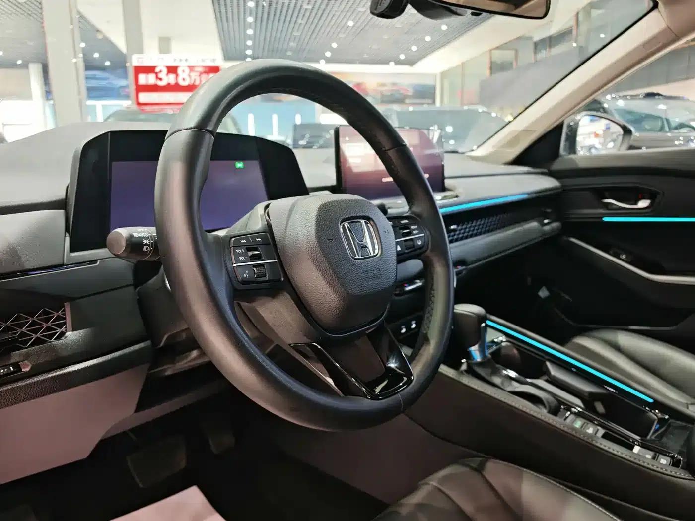 Accord 2025 260TURBO Luxury Edition — миниатюра 6