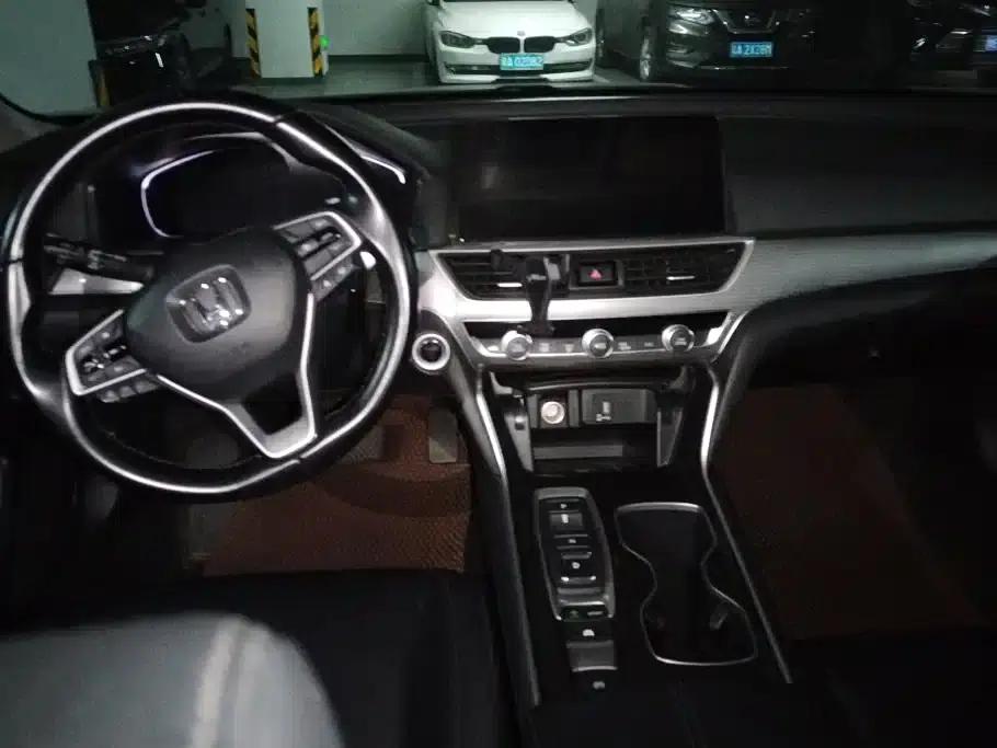 2022 Honda Accord Hybrid 2.0L Elite Edition — миниатюра 12