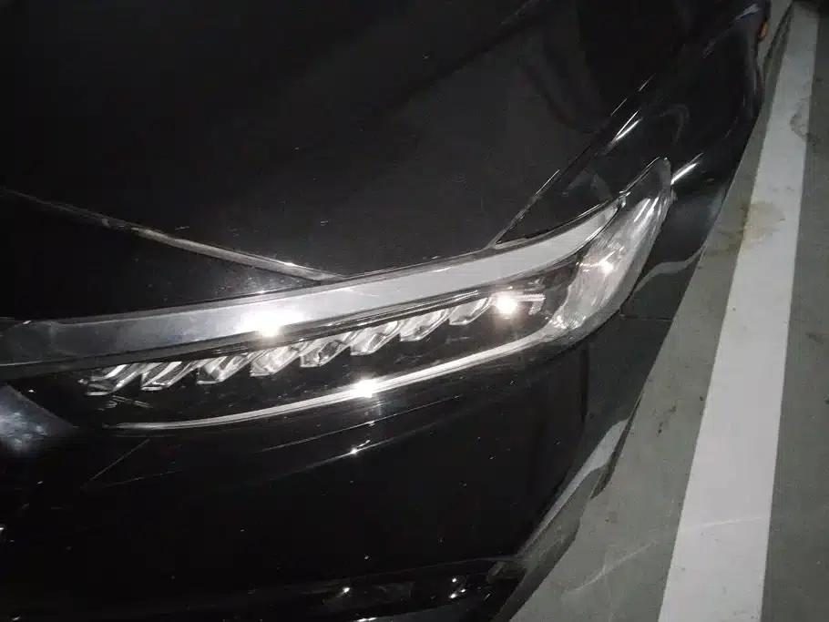 2022 Honda Accord Hybrid 2.0L Elite Edition — миниатюра 5