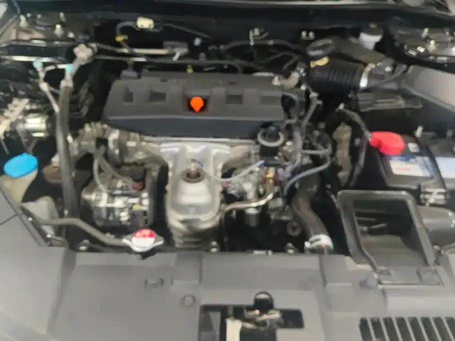 2016 Honda Accord 2.0L Comfort Edition — миниатюра 10