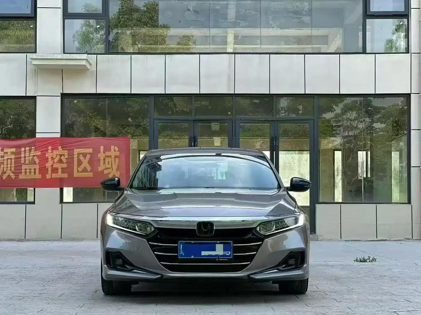 2022 Honda Accord 260TURBO Luxury Edition — миниатюра 2