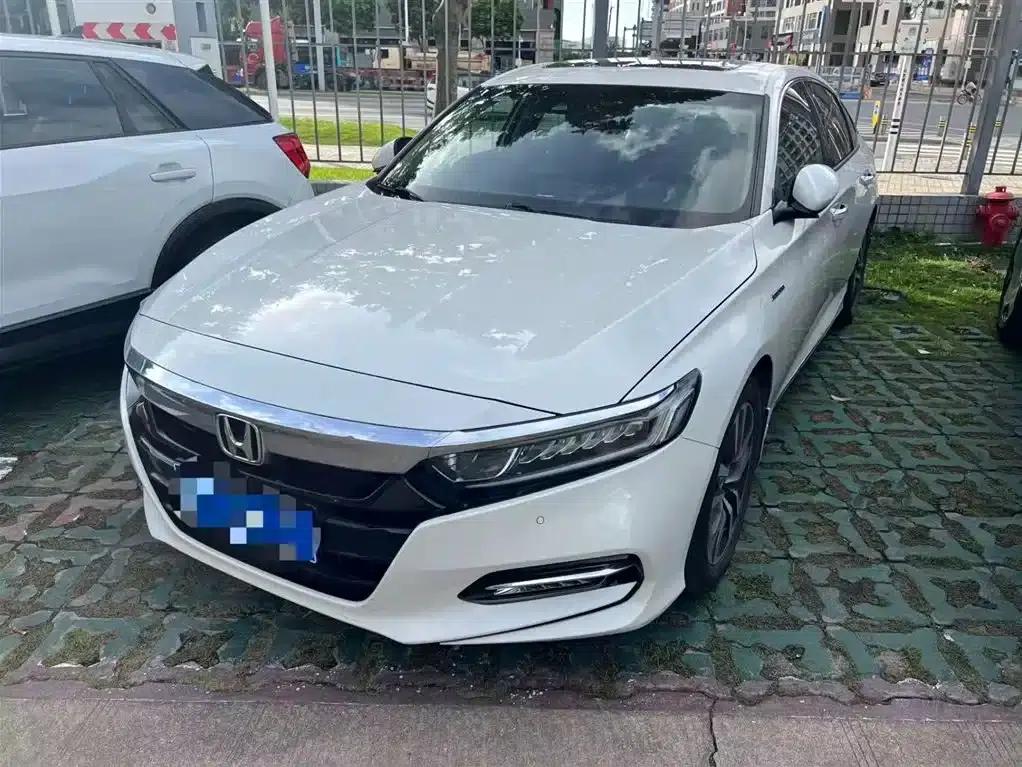 2018 Honda Accord Hybrid 2.0L Sport Edition (National V Emission Standard) — миниатюра 1