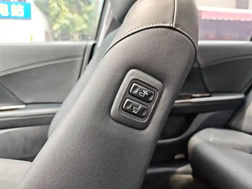2015 Honda Accord 2.4L EX Luxury Edition — миниатюра 22