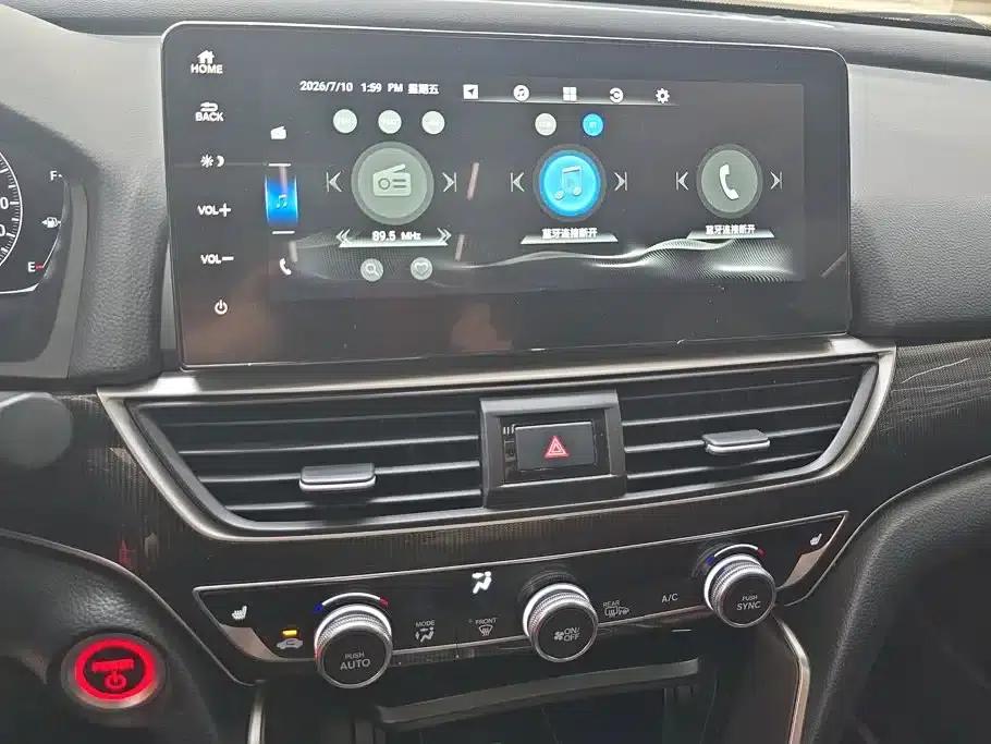 2022 Honda Accord Hybrid 2.0L Phantom Night Edition — миниатюра 13