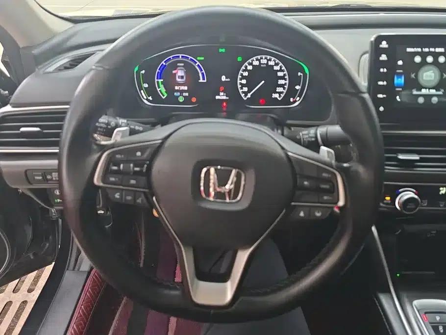 2022 Honda Accord Hybrid 2.0L Phantom Night Edition — миниатюра 15