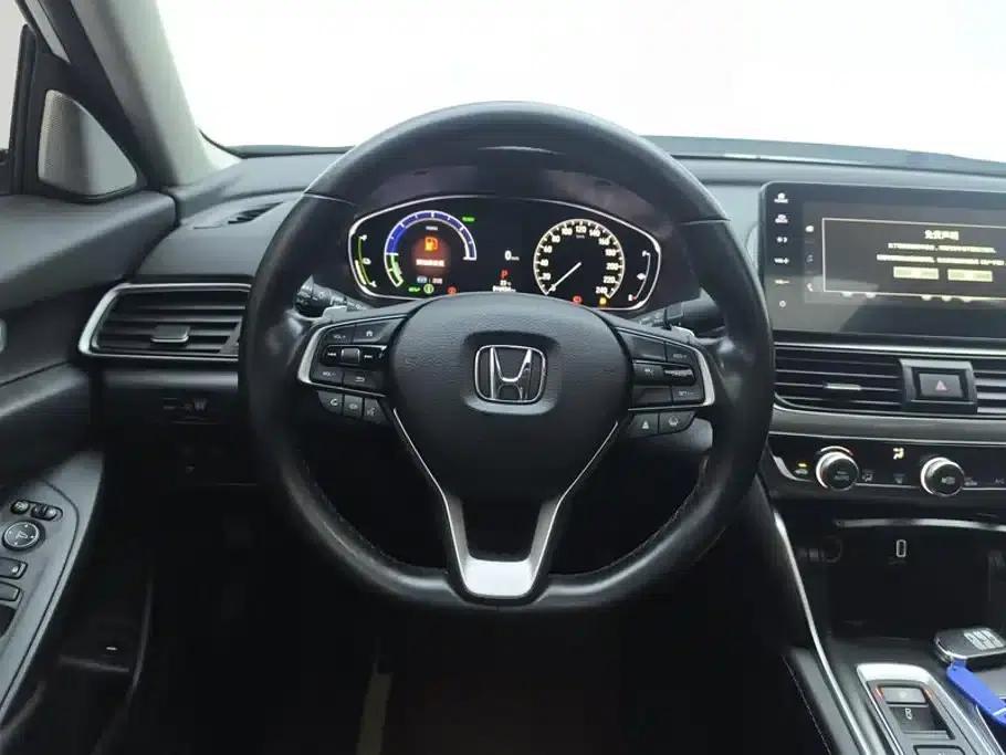 2022 Honda Accord Hybrid 2.0L Elite Edition — миниатюра 15