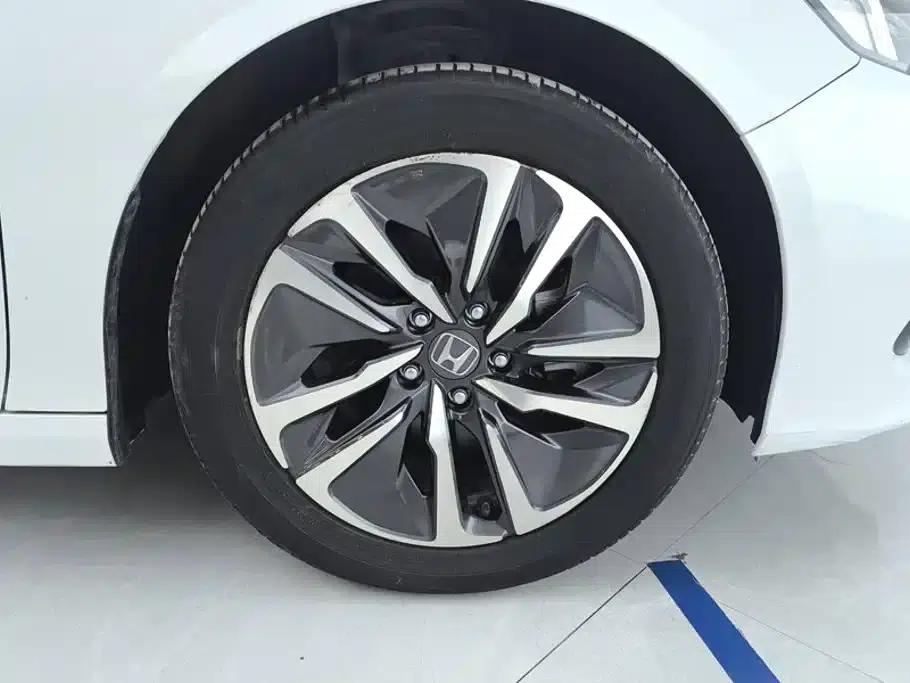 2022 Honda Accord Hybrid 2.0L Elite Edition — миниатюра 6