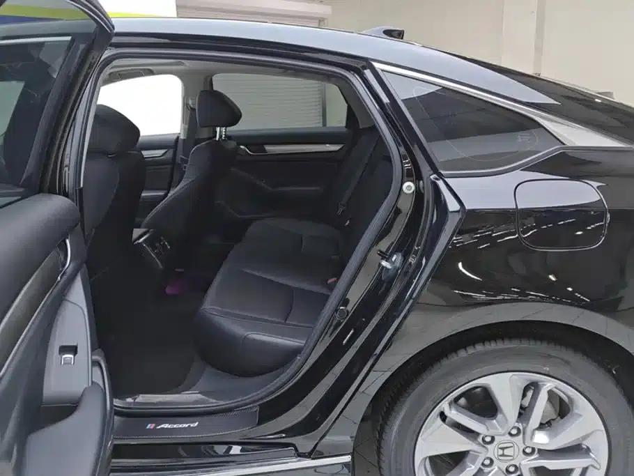 2018 Honda Accord 260TURBO Luxury Edition (China VI Emission Standard) — миниатюра 11