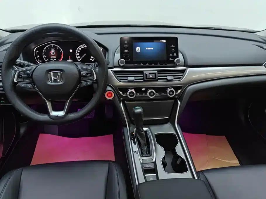 2018 Honda Accord 260TURBO Luxury Edition (China VI Emission Standard) — миниатюра 12