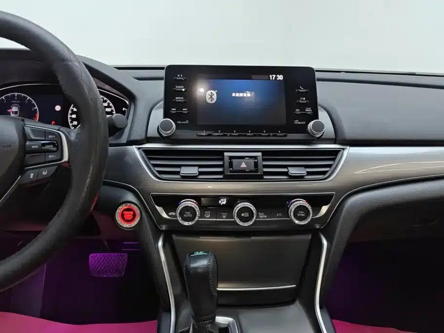 2018 Honda Accord 260TURBO Luxury Edition (China VI Emission Standard) — миниатюра 13