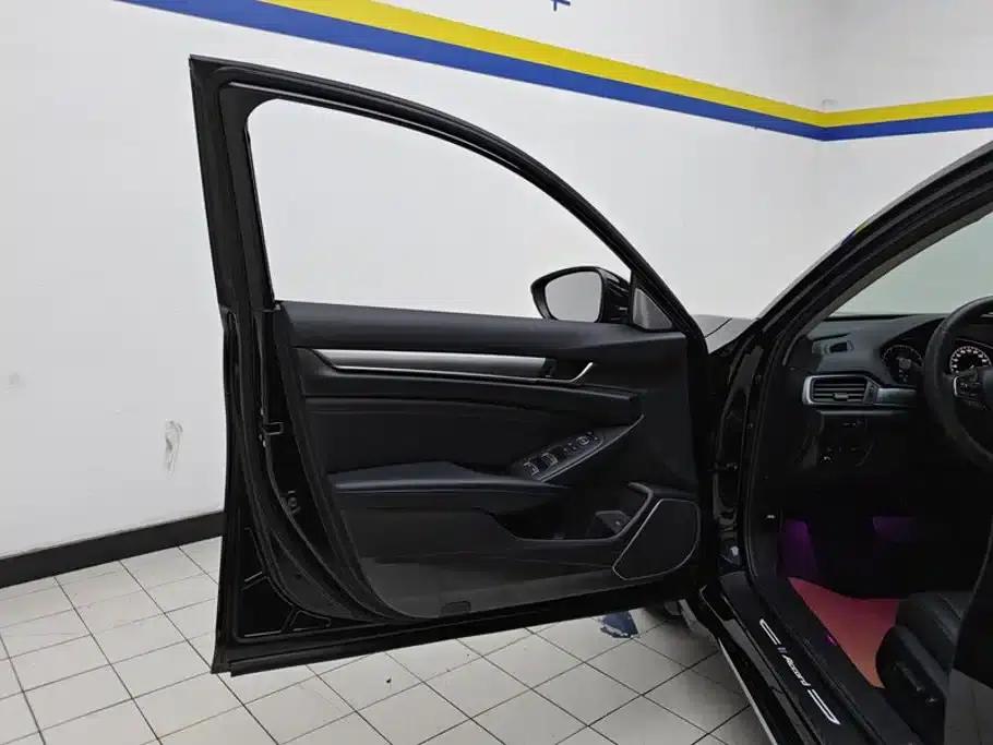 2018 Honda Accord 260TURBO Luxury Edition (China VI Emission Standard) — миниатюра 7