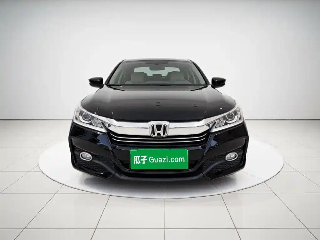 Accord 2016 2.0L Elite Edition — миниатюра 2