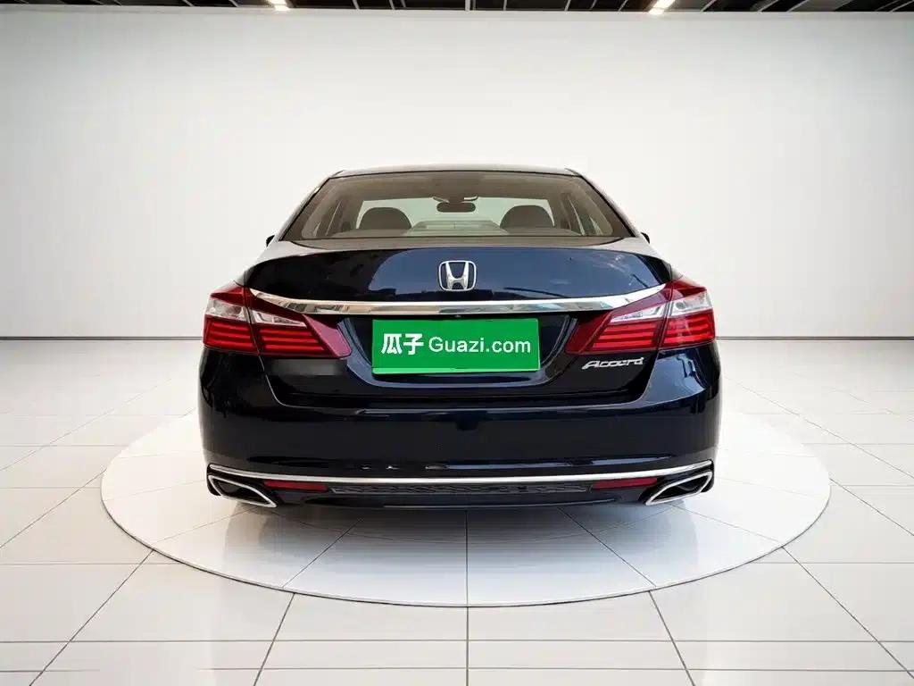 Accord 2016 2.0L Elite Edition — миниатюра 5