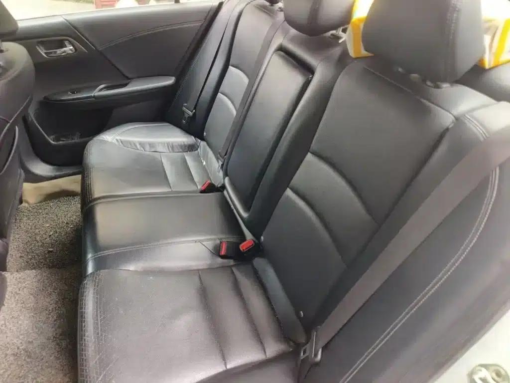 2015 Honda Accord 2.0L EX Luxury Edition — миниатюра 15
