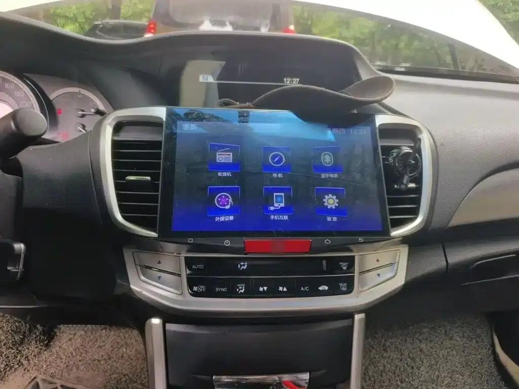 2015 Honda Accord 2.0L EX Luxury Edition — миниатюра 6