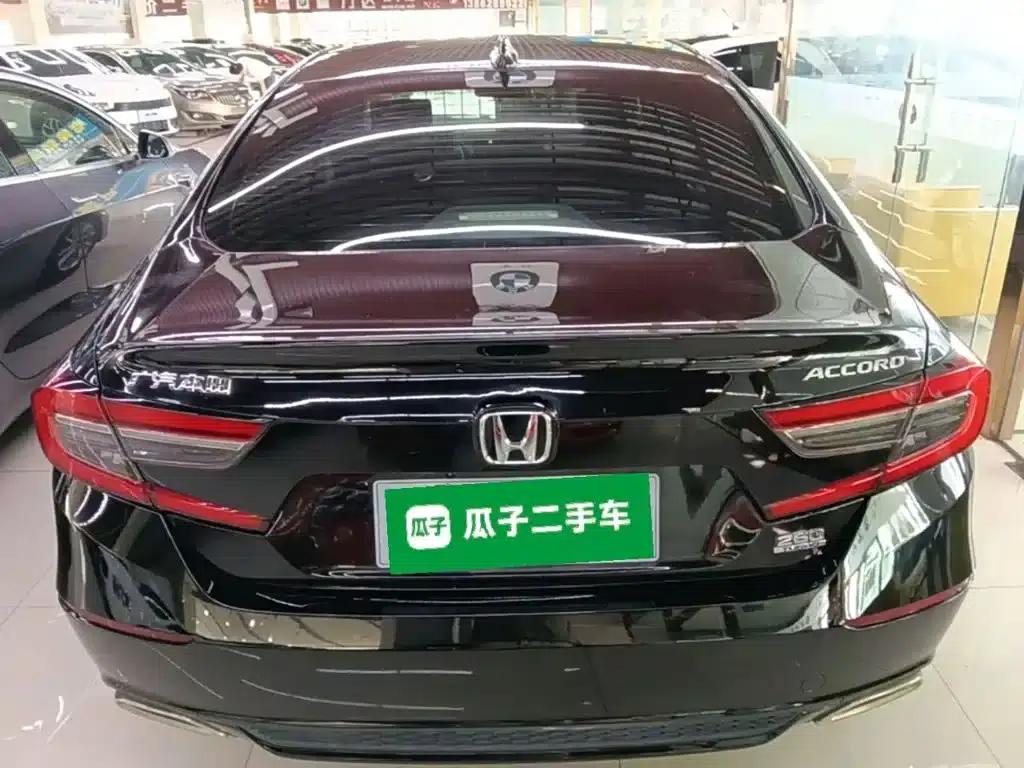 2022 Honda Accord 260TURBO Luxury Edition — миниатюра 6