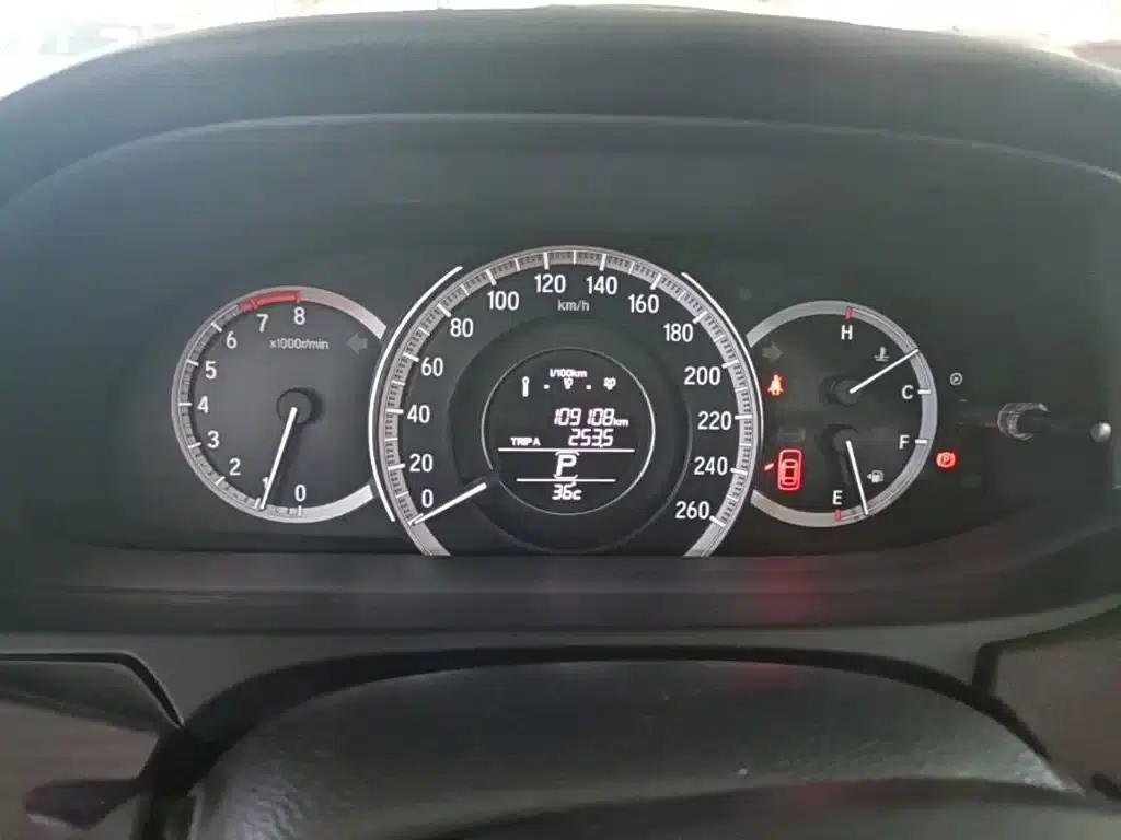 2016 Honda Accord 2.0L Comfort Edition — миниатюра 12