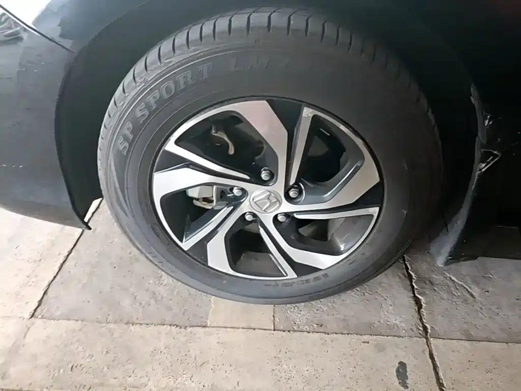 2016 Honda Accord 2.0L Comfort Edition — миниатюра 23