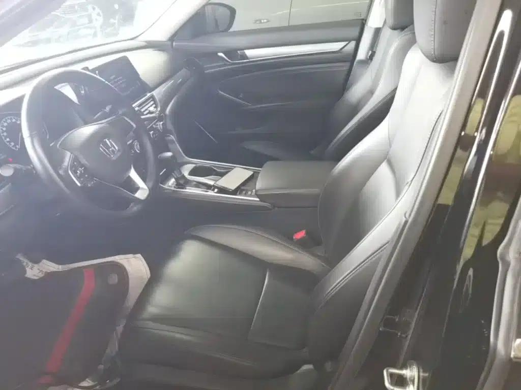 2022 Honda Accord 260TURBO Luxury Edition — миниатюра 15