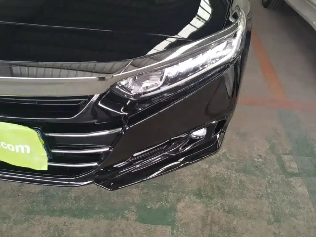2022 Honda Accord 260TURBO Luxury Edition — миниатюра 24