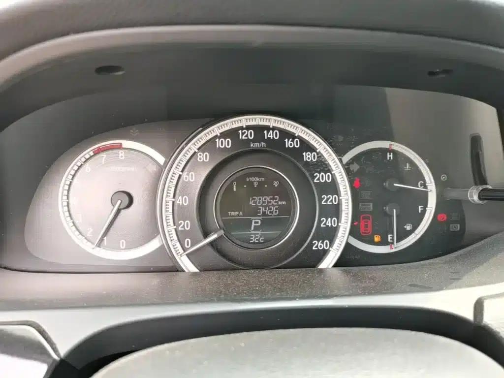 2016 Honda Accord 2.0L Comfort Edition — миниатюра 12