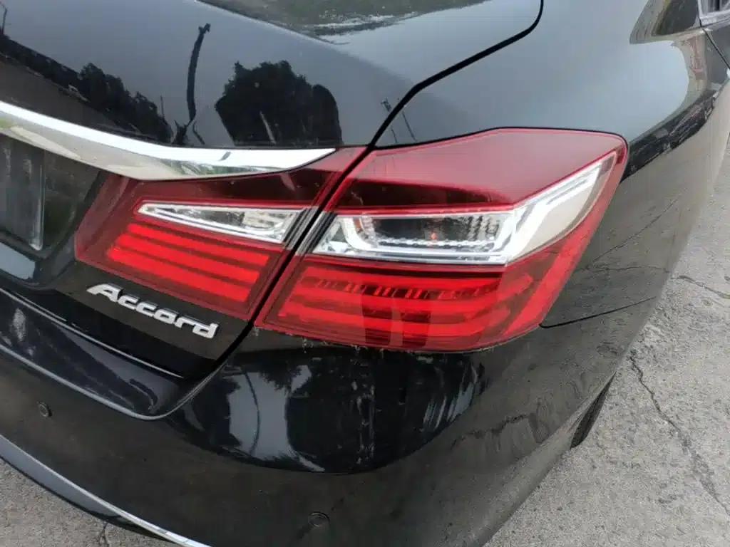 2016 Honda Accord 2.0L Comfort Edition — миниатюра 8