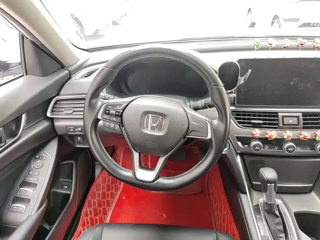 2022 Honda Accord 260TURBO Luxury Edition — миниатюра 7