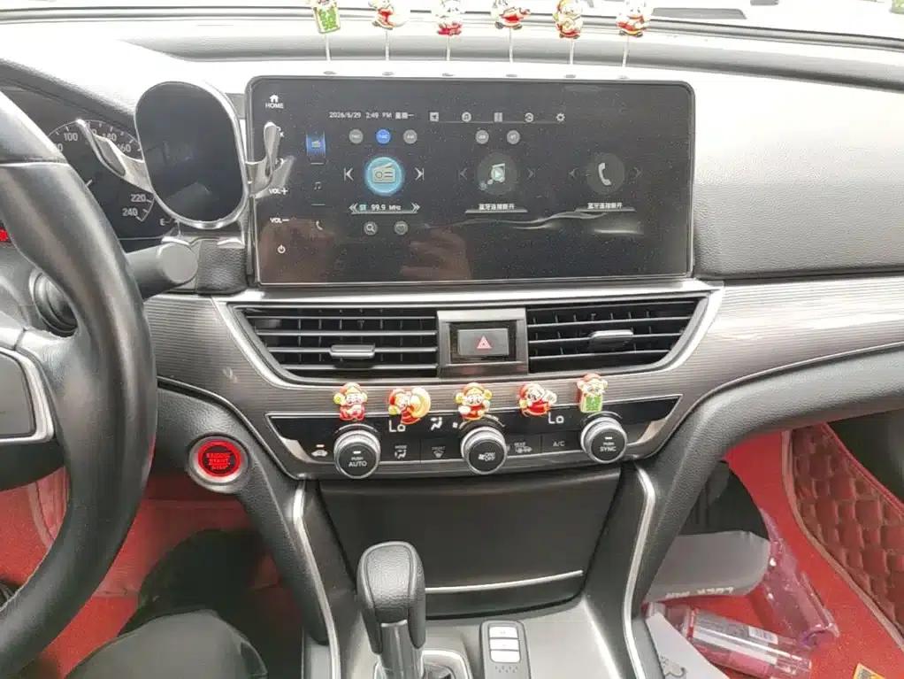 2022 Honda Accord 260TURBO Luxury Edition — миниатюра 9