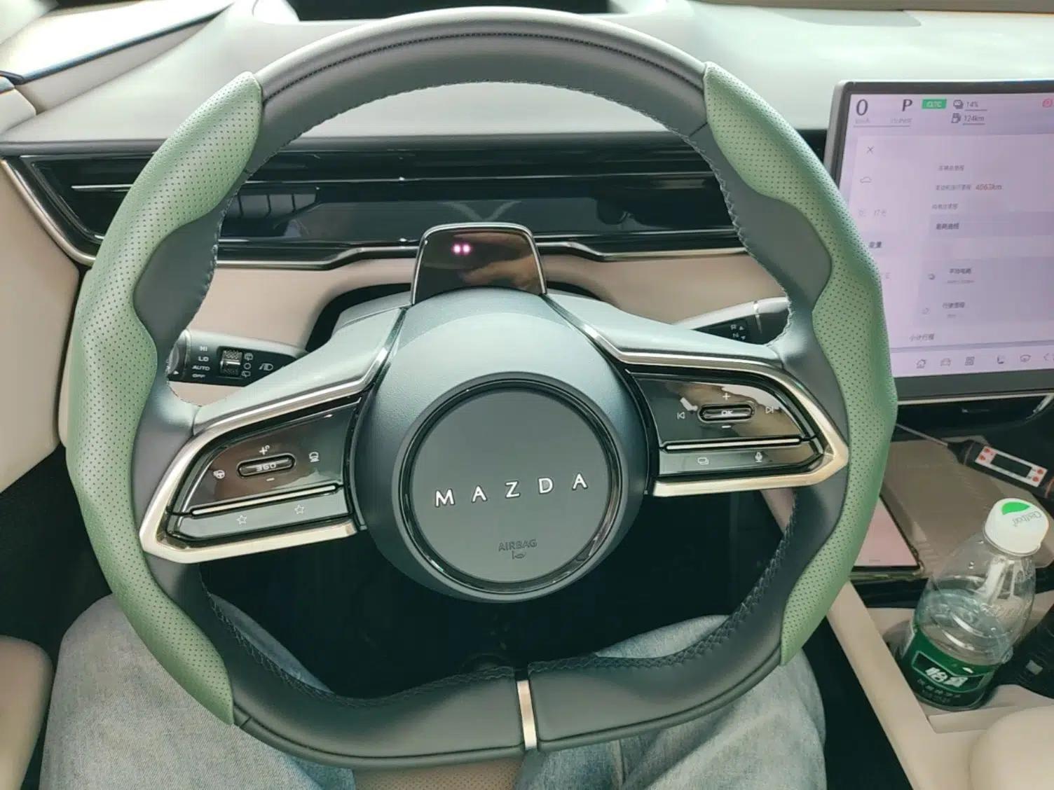 Mazda EZ-60 2025 Model Range-Extended 200 Pro — миниатюра 20